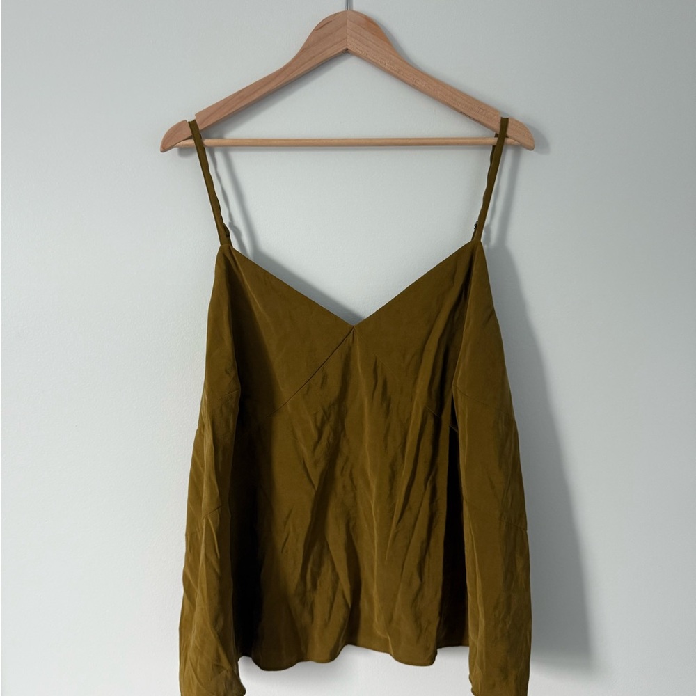 Universal Thread Olive Camisole Top